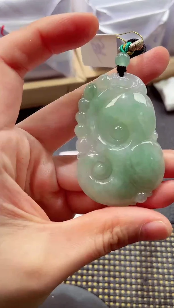 颈饰未镶嵌翡翠000111