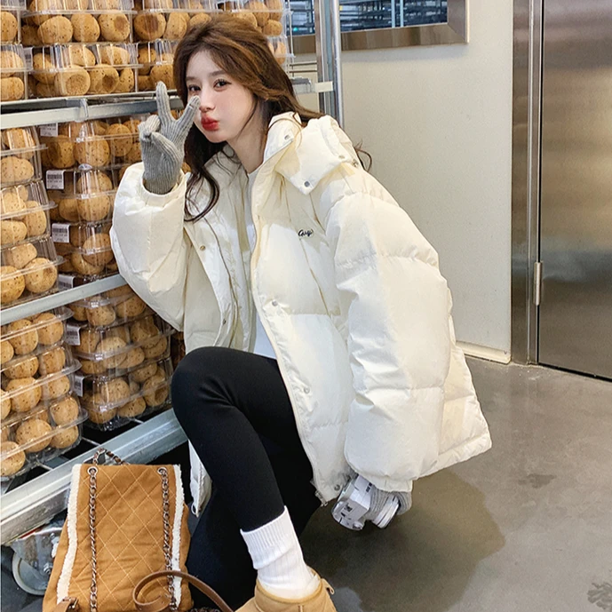 白色保暖羽绒服女款爆款2024新款韩版宽松学院风小个子短款面包服