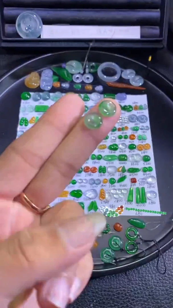 未镶嵌挂件翡翠扣子