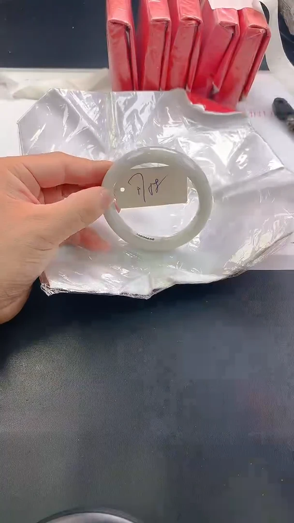 未镶嵌手镯翡翠212