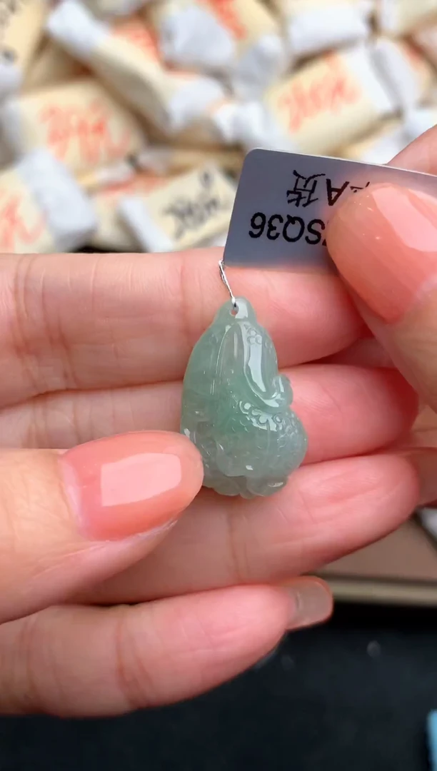 未镶嵌挂件翡翠福利