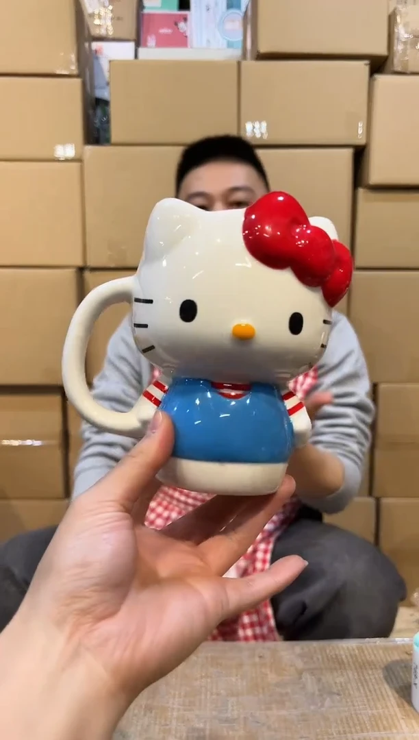 【闪购商品】杯陶瓷条纹kt全身杯