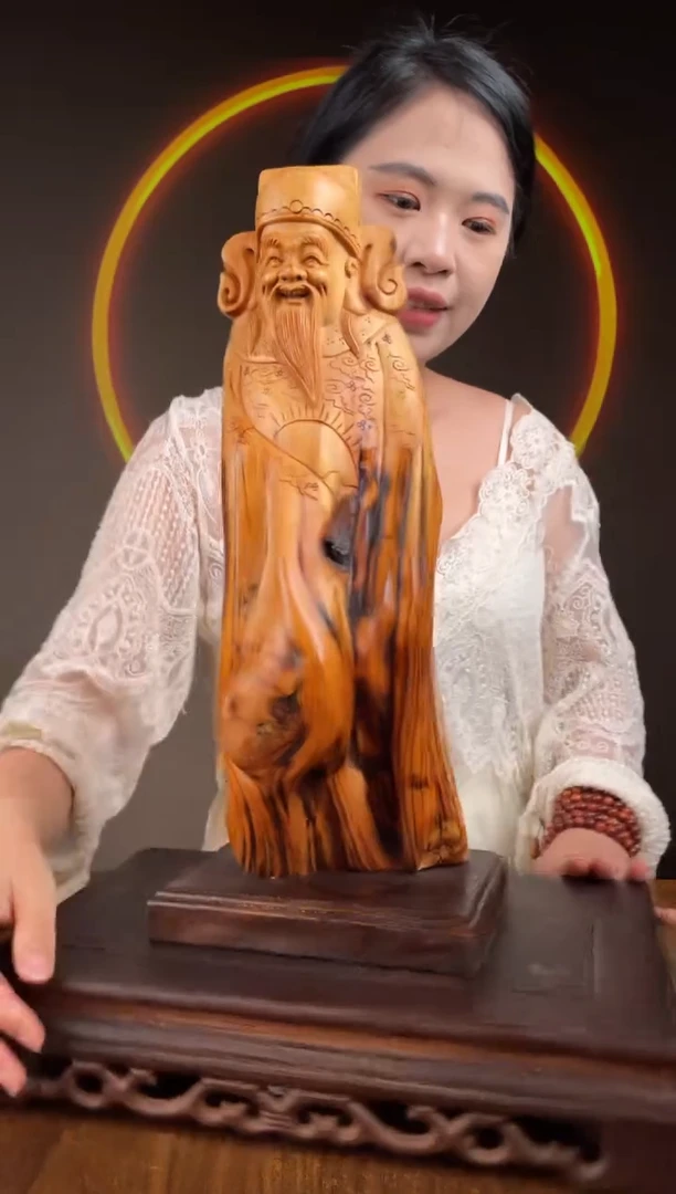 柏木（崖柏）手工摆件,先抢先得!编号:235