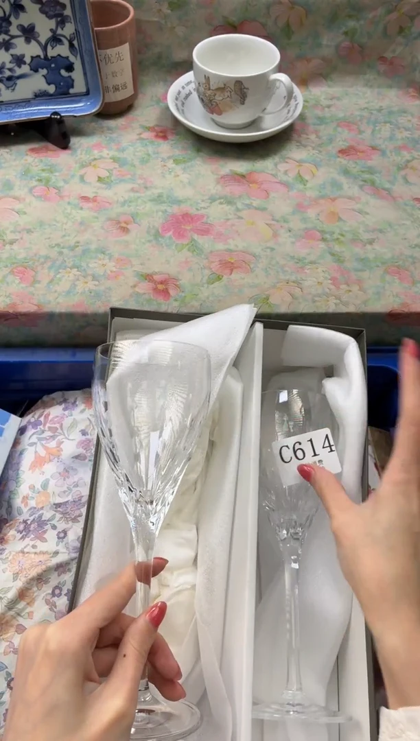 手工艺品琉璃L****m       C614*
