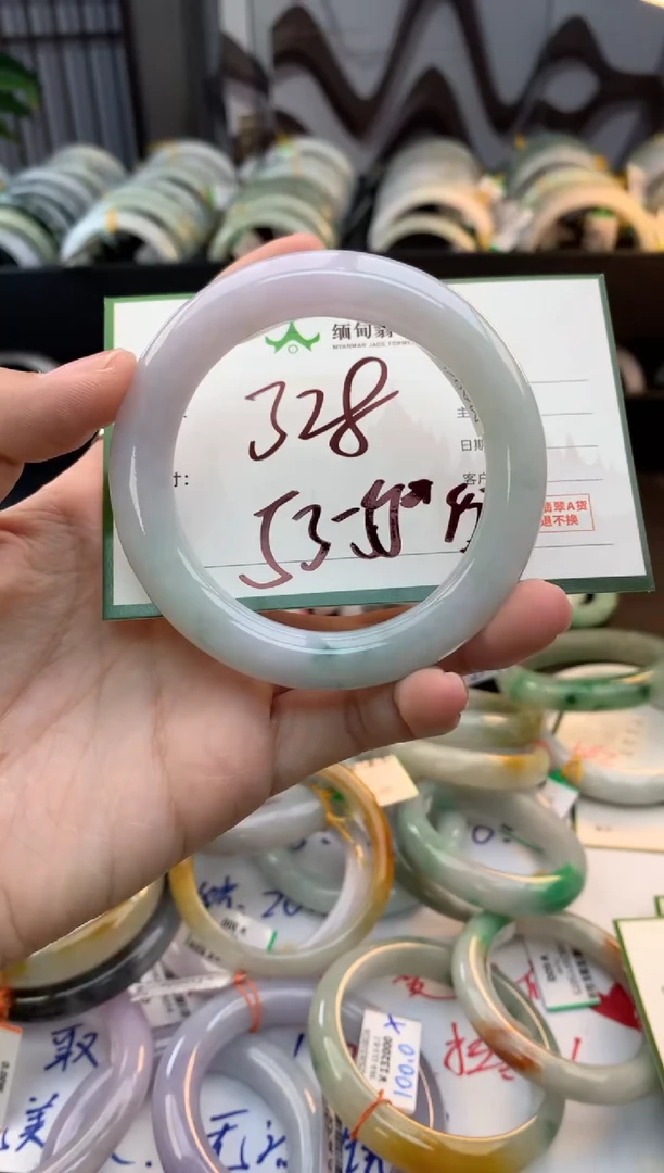 未镶嵌定制翡翠?****下毛货需精细抛光+多人