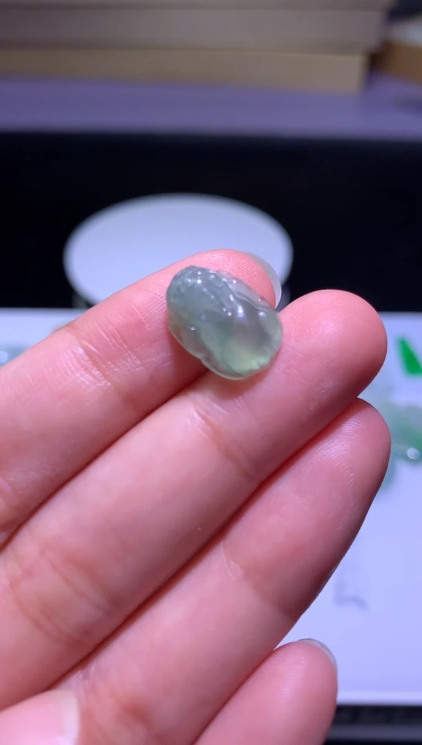 定制翡翠未镶嵌毛货