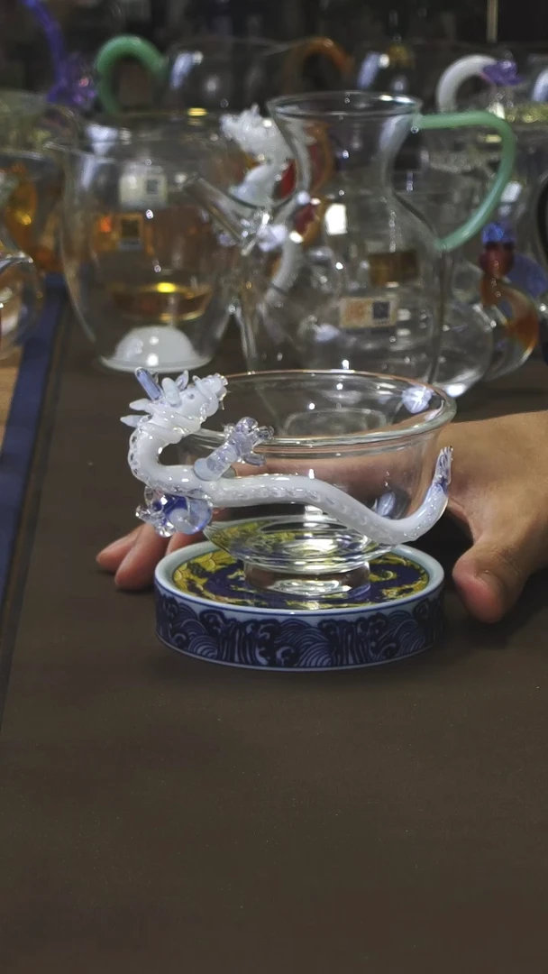 白龙压手杯加陶瓷杯垫   晶焱金标