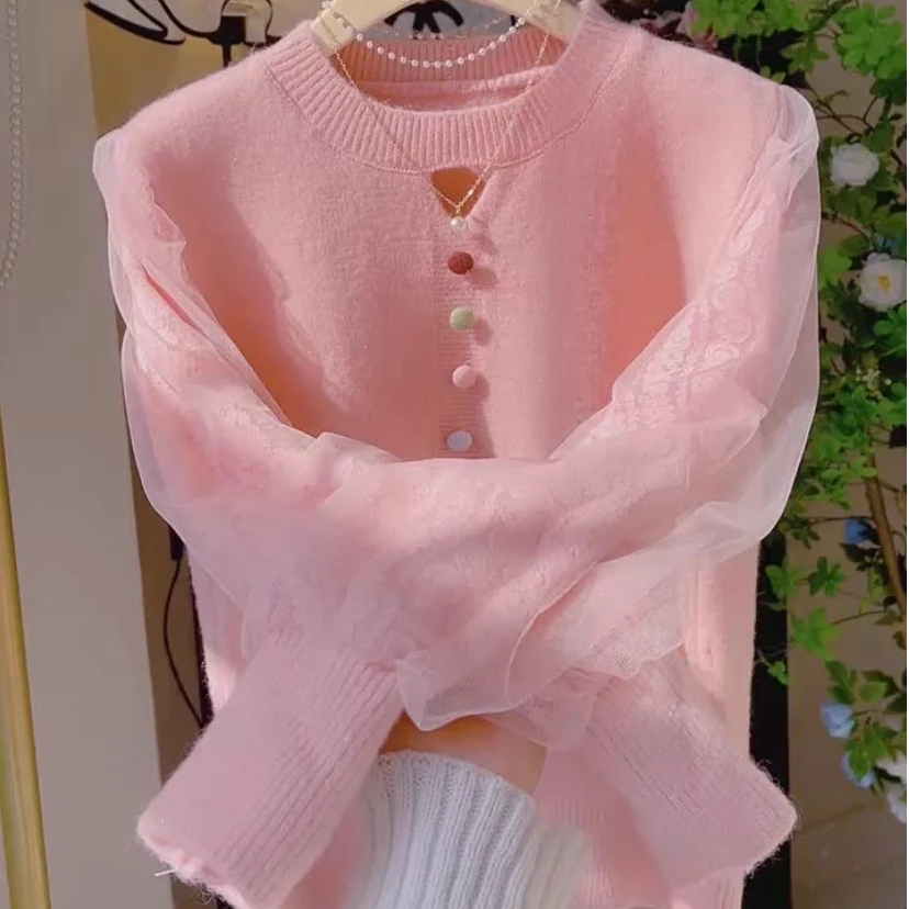 韩系彩扣高级感粉色针织衫女2025春秋新款温柔风蕾丝拼接软糯毛衣