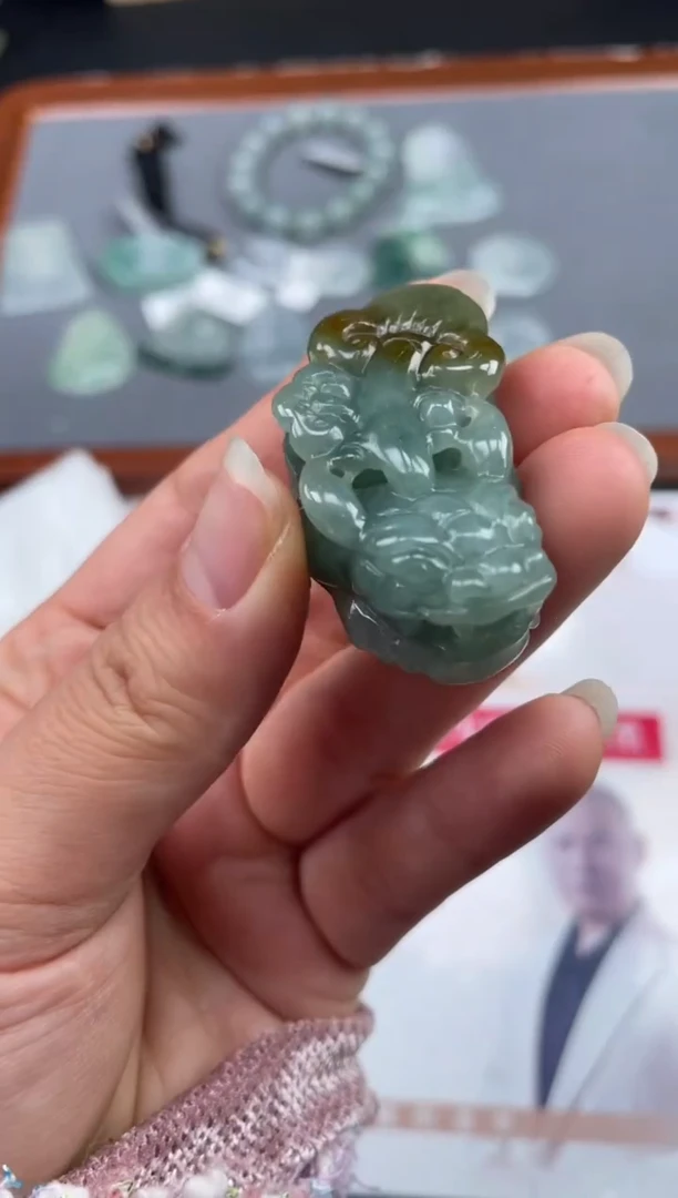 【闪购商品】定制翡翠未镶嵌01-17HDJT0133152