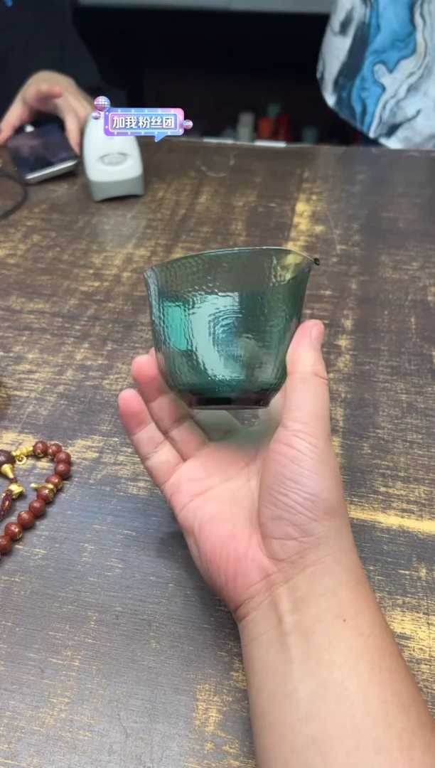 鹤****司魏小玻 钻石切割纹水滴公道（墨绿）