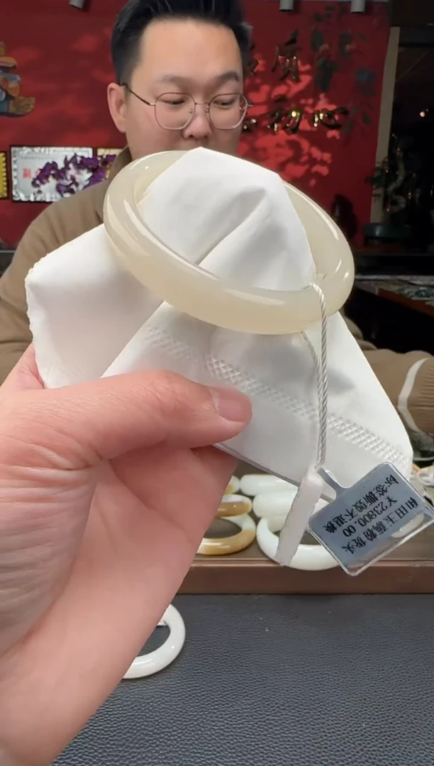 【闪购商品】和田玉.未镶嵌藕粉正装镯53-57