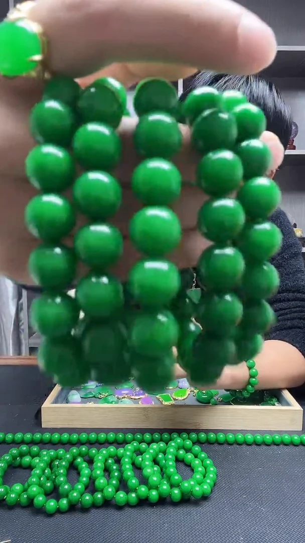 未镶嵌手链翡翠手链