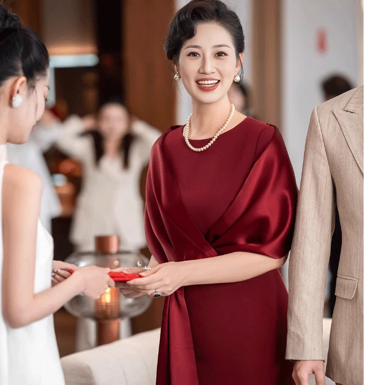 如翡2025夏秋新款喜妈妈高端气质时尚轻奢酒红色婚宴鱼尾礼服