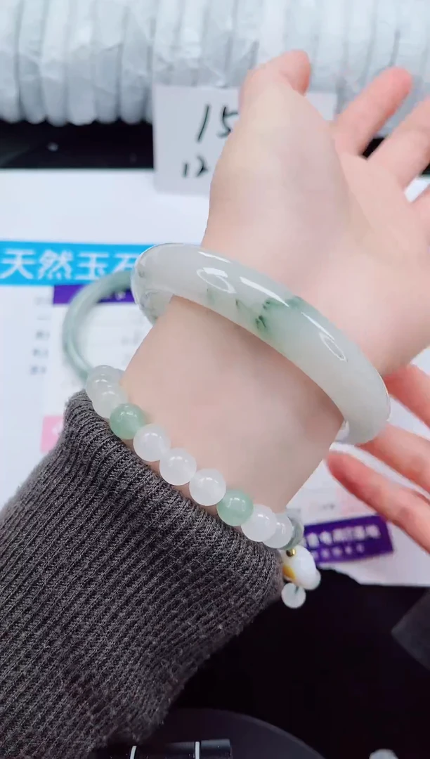 未镶嵌手镯石英质玉18-61/62