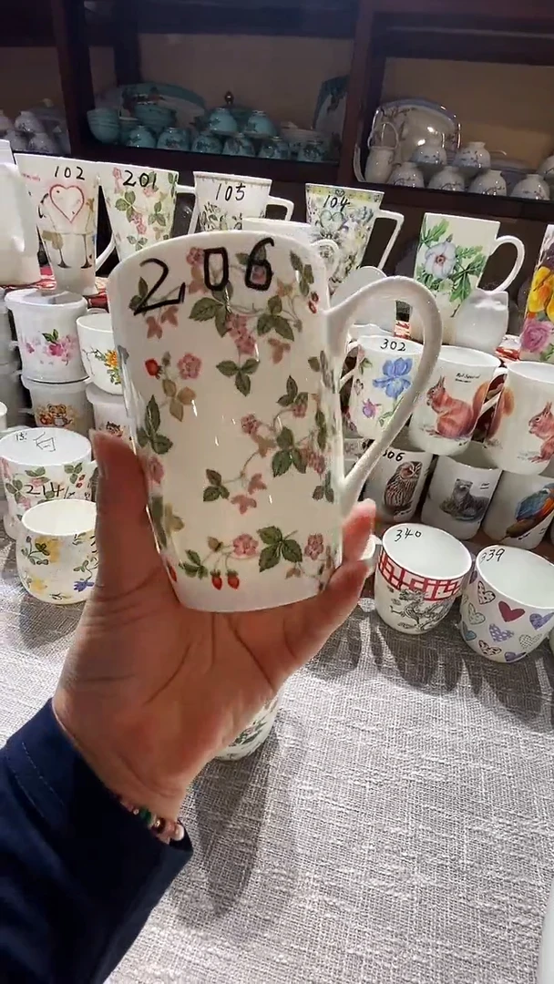 碗闪购商品  库存产品默认微瑕介意慎拍