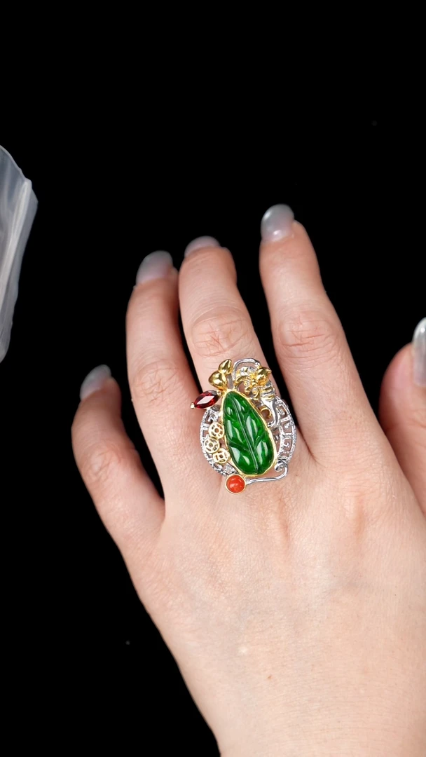 颈饰未镶嵌翡翠戒指34