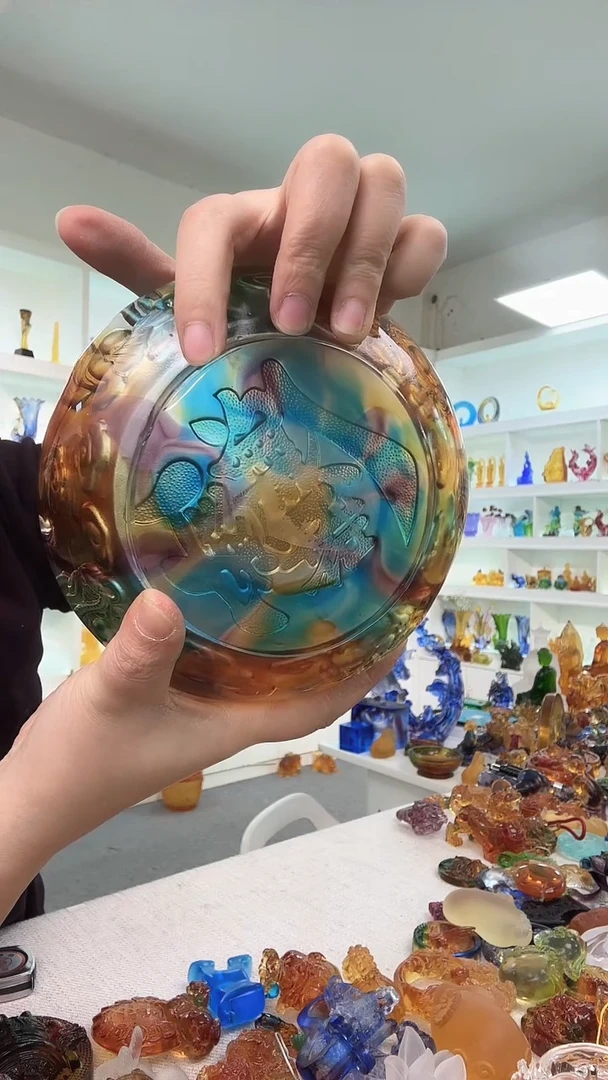 手工艺品琉璃聚宝盆