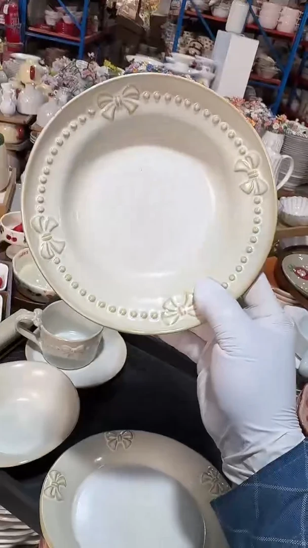 陶瓷蝴蝶结草帽 微瑕凑满20元包邮