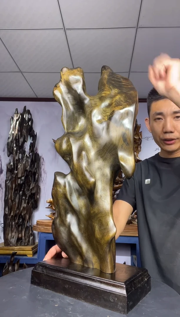 金丝楠木雕款福****尊金丝楠木工艺品摆件