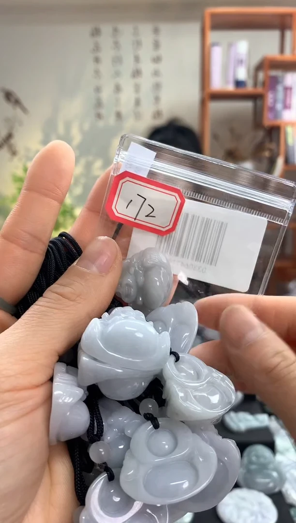 【闪购商品】翡翠颈饰未镶嵌佛公172多样性发一件