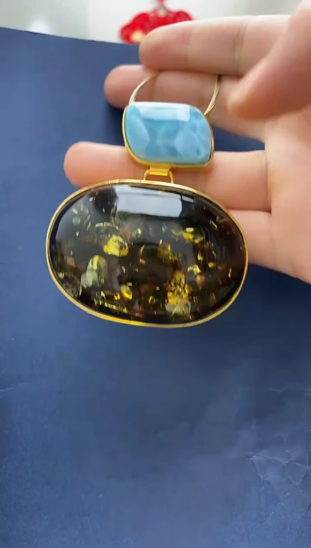 裸石琥珀未镶嵌吊坠