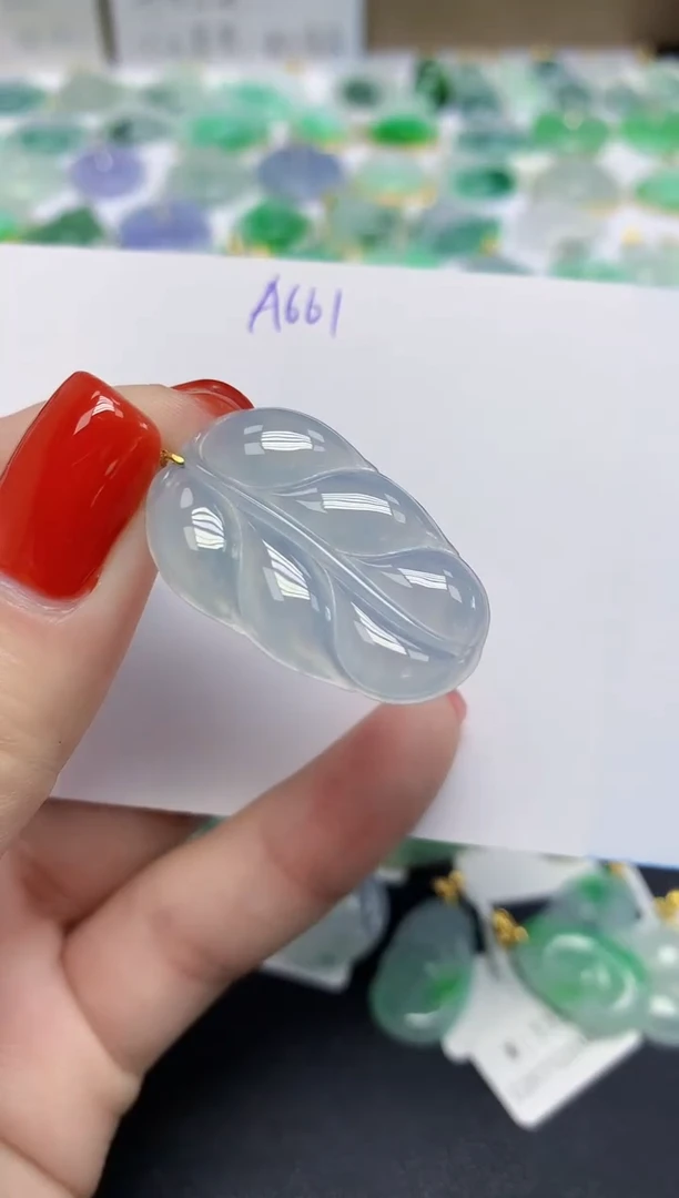 颈饰18K金镶嵌翡翠天然缅甸翡翠A货翡翠百元以上9元证书费自理