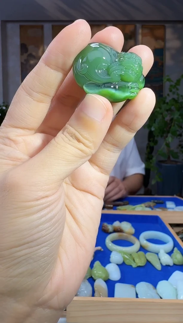 未镶嵌和田玉挂件拍一发一