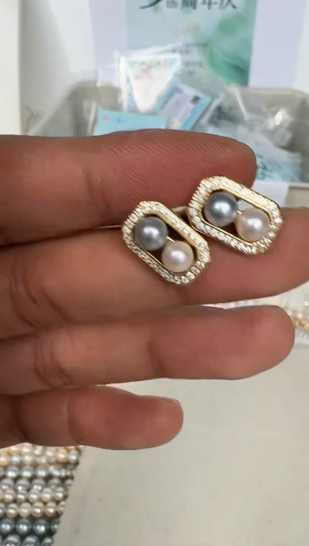 银S925镶嵌耳饰海水珍珠耳钉