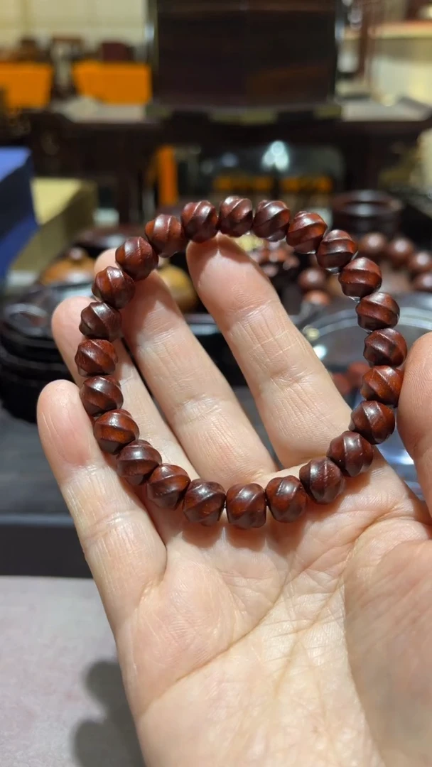 檀香紫檀（小叶紫檀）精品木艺精工细作