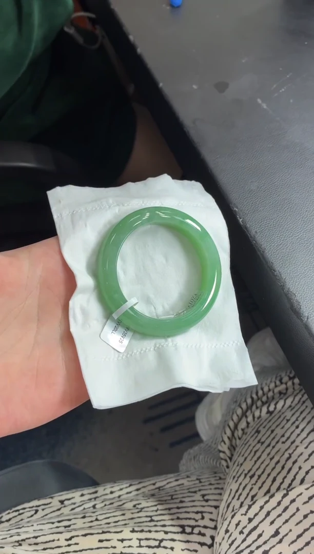 未镶嵌手镯定制翡翠冒*蛋ddj