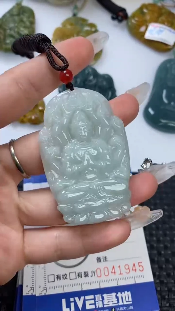 【闪购商品】翡翠颈饰未镶嵌1111111111111111