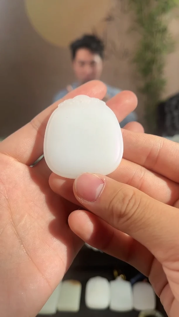 【闪购商品】和田玉无事牌未镶嵌且末天泰白玉无事牌微色差