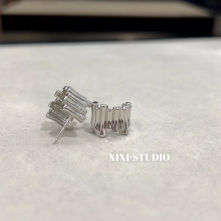 铜合金耳饰 S925银针欧美小众设计金属阶梯条纹耳环耳圈潮人个性