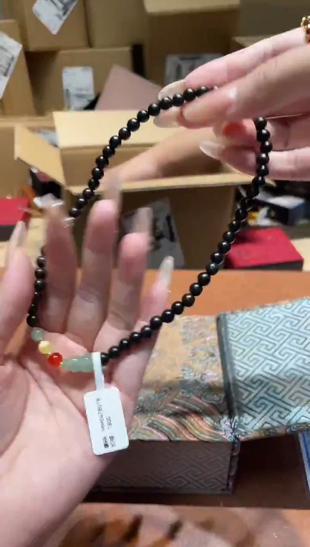 手串仓库撤柜闪购链接（多样性发其一）￥