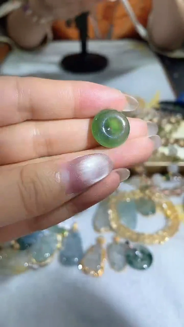 未镶嵌定制翡翠2026010101多样性发一