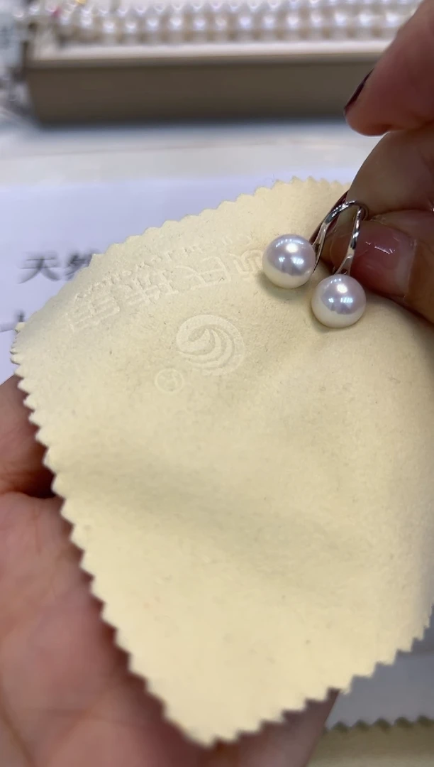 银S925镶嵌耳饰淡水珍珠白高跟鞋