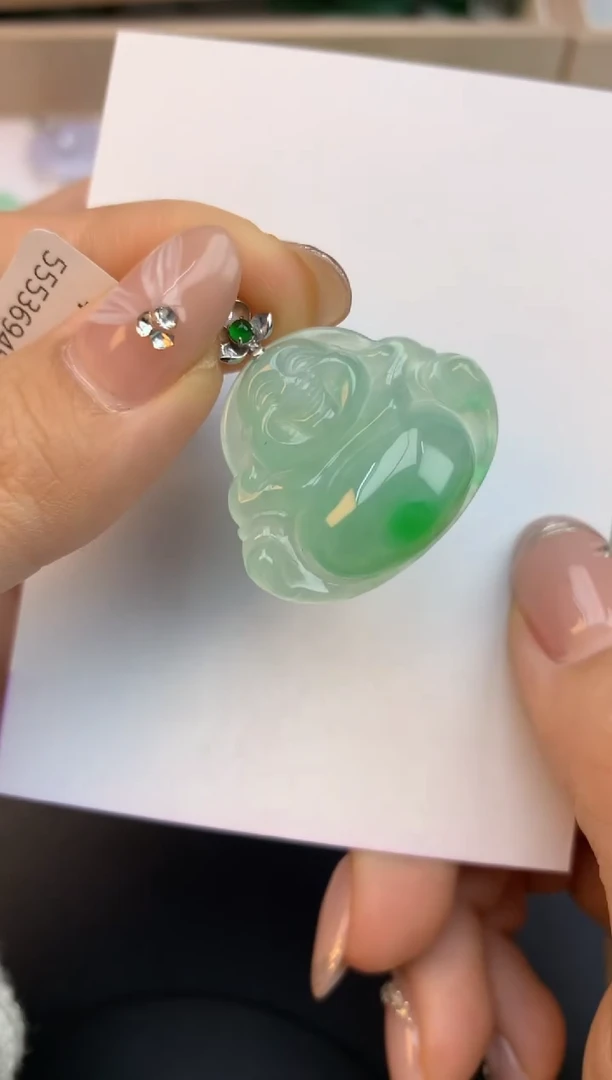 颈饰18K金镶嵌翡翠天然缅甸a货翡翠百元以上9元证书费自理