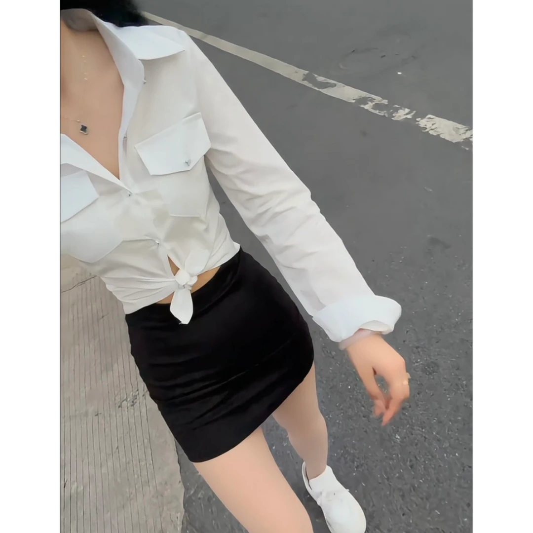 性感纯欲单排扣长袖白色衬衣女秋季新款修身显瘦辣妹翻领衬衫上衣