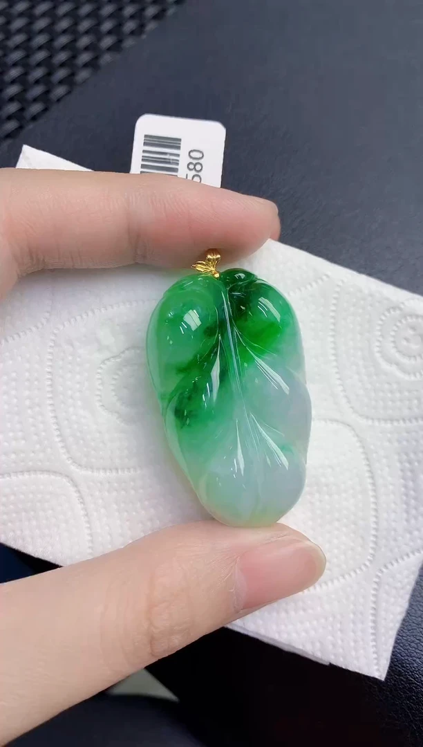 颈饰18K金镶嵌翡翠天然翡翠缅甸A货