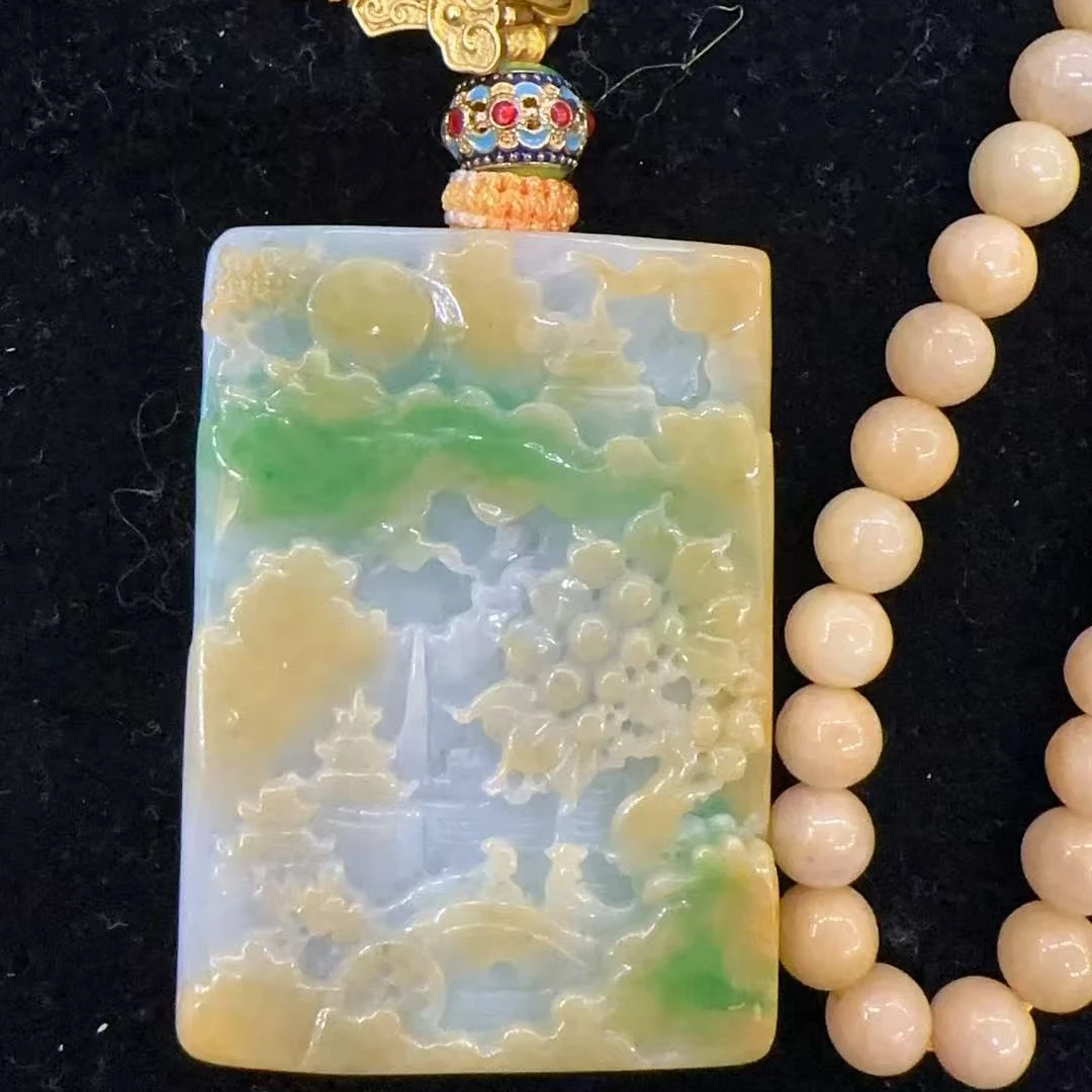 天然缅甸翡翠吊坠3182