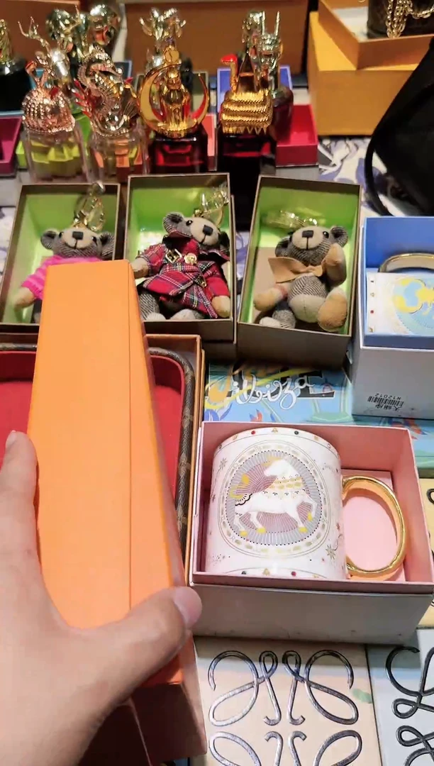 【闪购商品】瓷片换类目孤品单品一件不留am墨镜