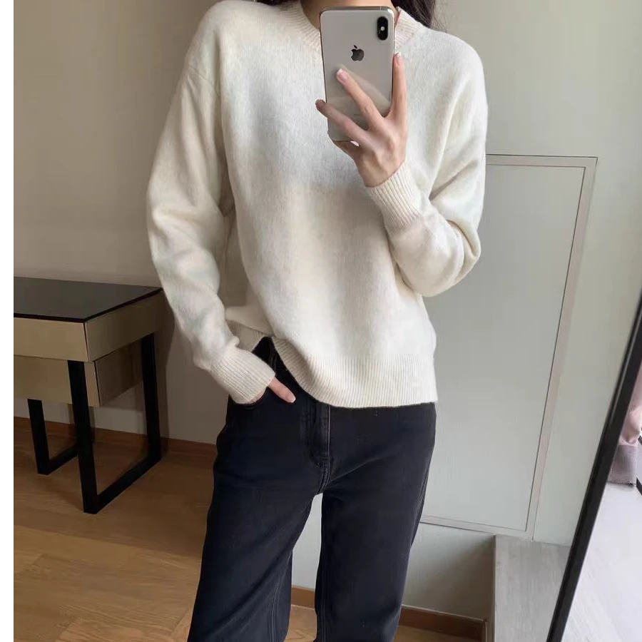 日单剪标原单女士秋冬保暖舒芙蕾圆领针织长袖毛衣宽松软糯纯色