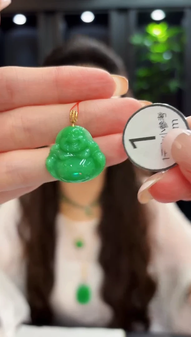 颈饰18K金镶嵌翡翠 缅料A货/支持复检/一件