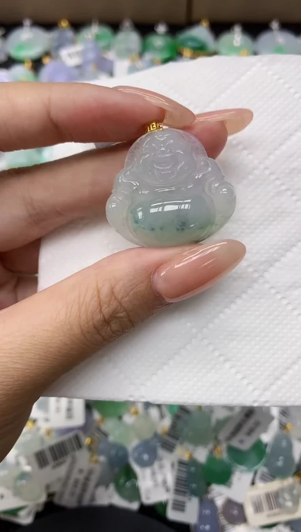 颈饰18K金镶嵌翡翠11111111111