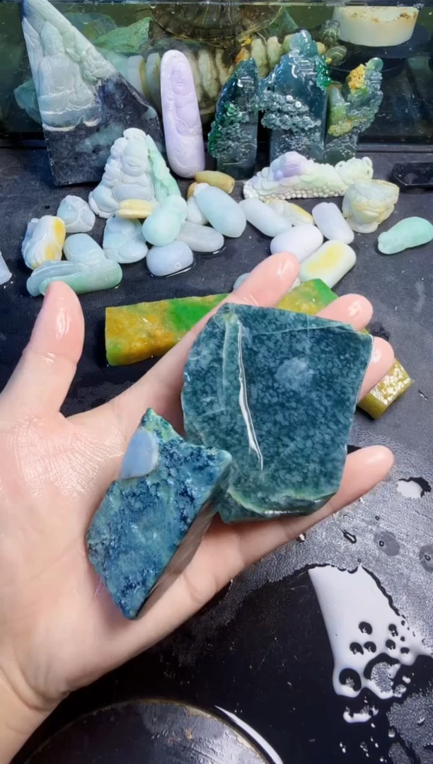 颈饰未镶嵌翡翠星*天然翡翠072