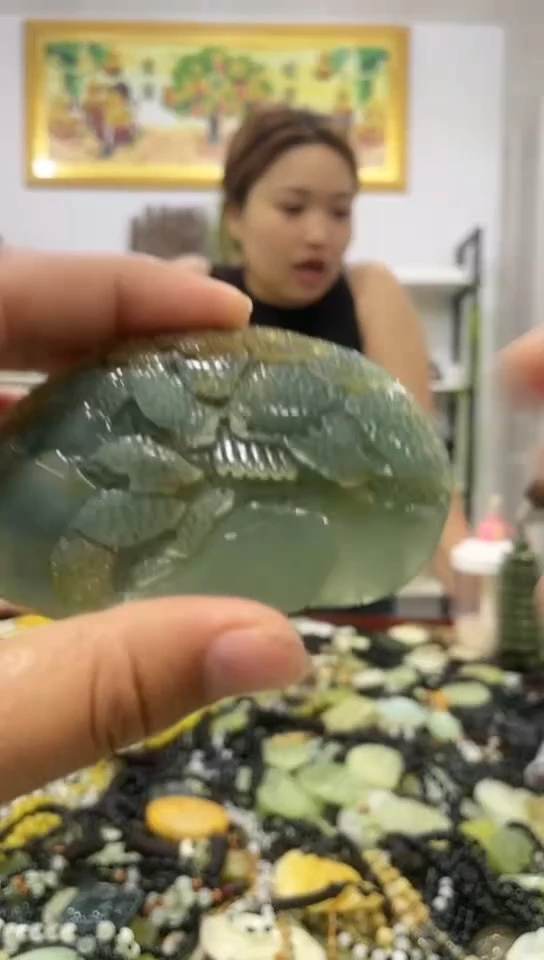 岫玉未镶嵌挂件