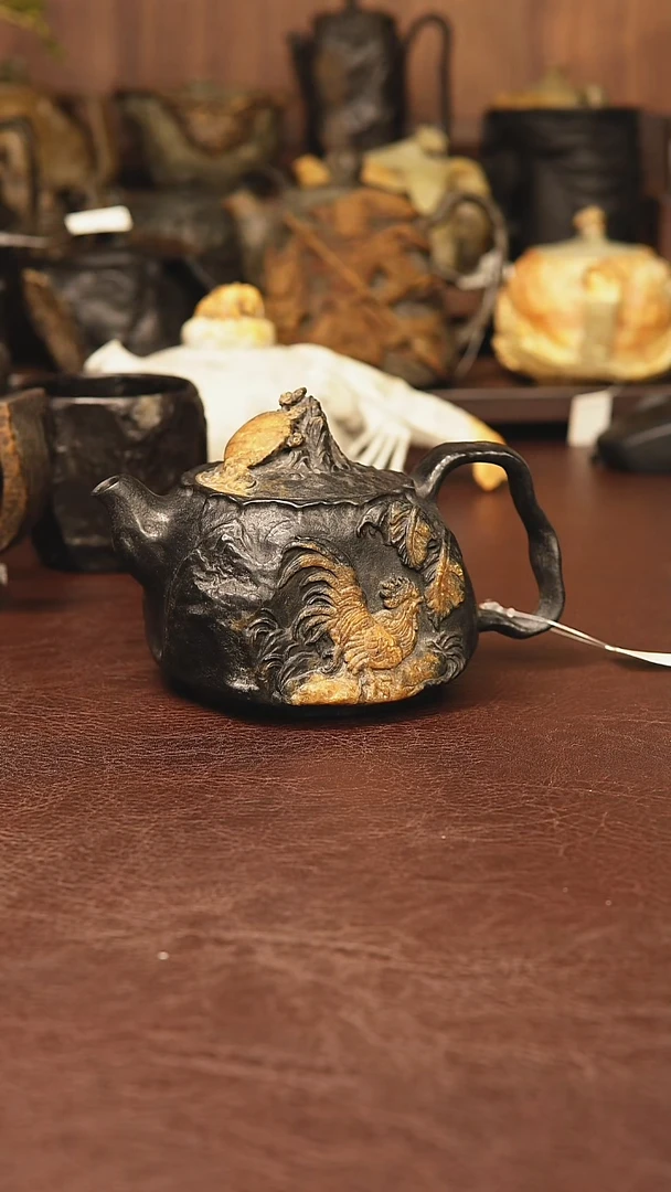 A****h冰碛岩金鸡破晓随型壶