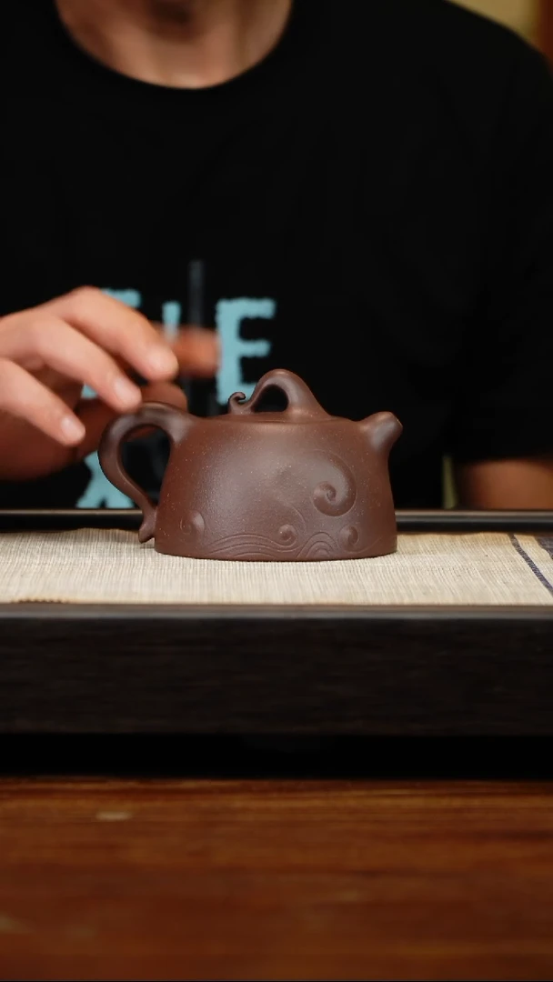 茶壶紫砂四底大浪淘沙