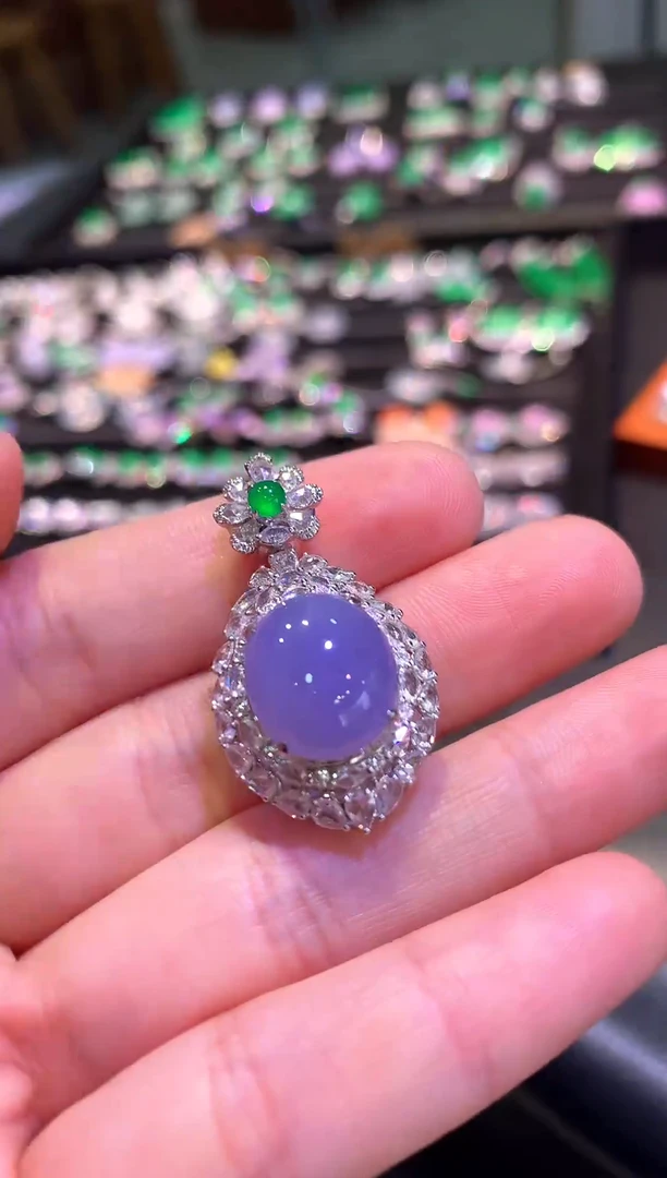 吊坠(赠链)18K金镶嵌翡翠紫罗兰冰紫蛋面吊坠