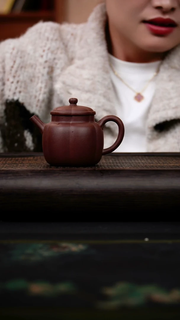 茶壶紫砂筋纹 紫泥